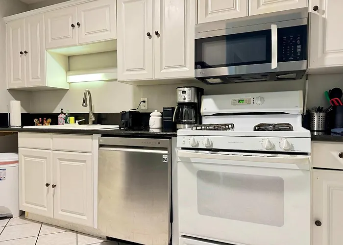 Atlanta Downtown! High Rise! Onsite Parking Lm609